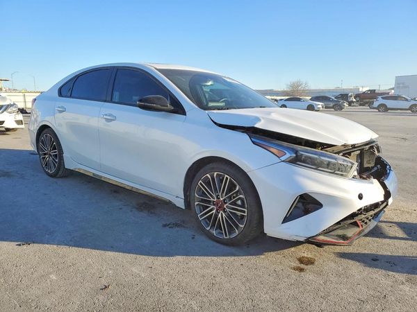2022 KIA FORTE