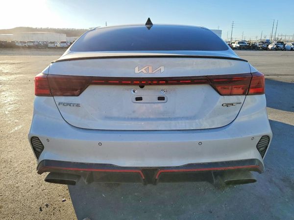 2022 KIA FORTE