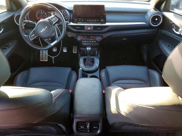 2022 KIA FORTE
