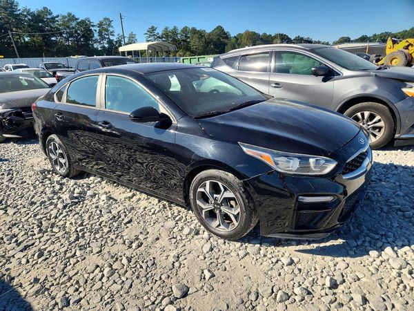 2020 KIA FORTE FE, LXS — Passenger 3/4