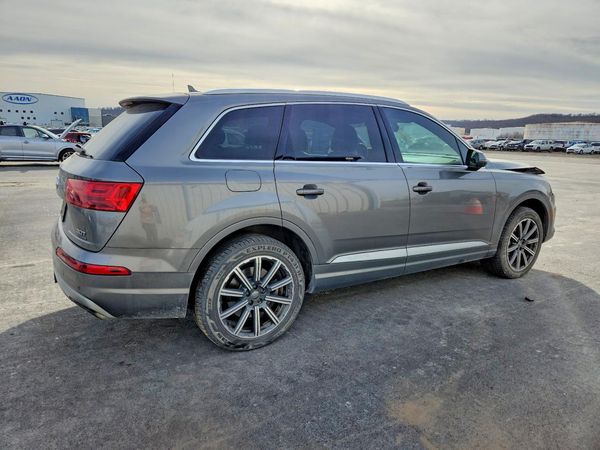 2017 AUDI Q7