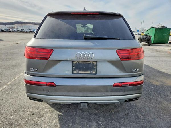 2017 AUDI Q7