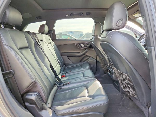 2017 AUDI Q7