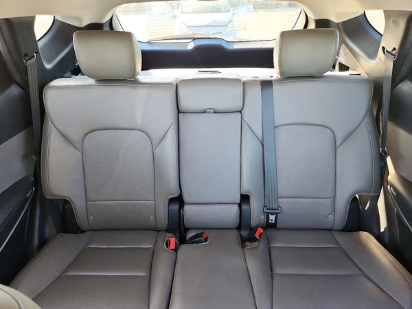 2017 HYUNDAI SANTA FE — SUVN
