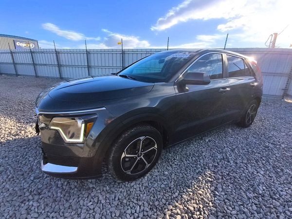 2026 KIA NIRO LX — Front 3/4