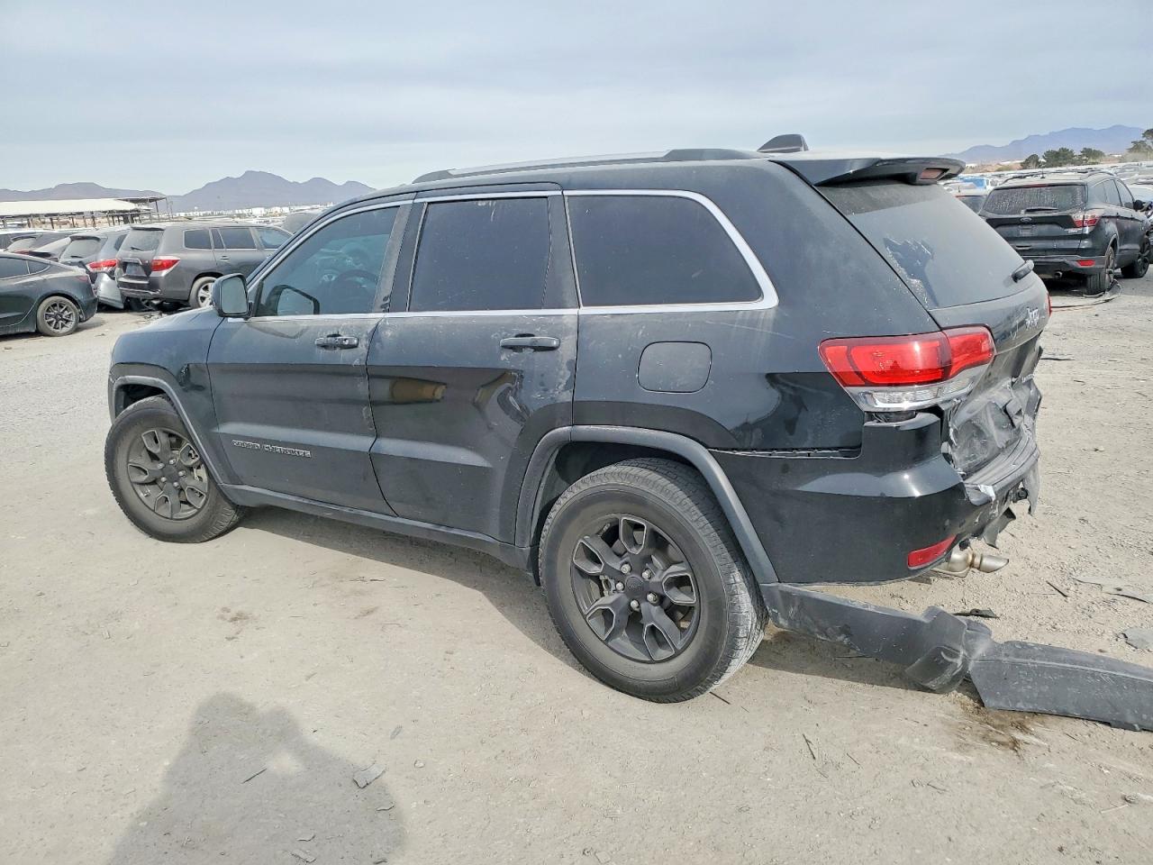 2021 JEEP GRAND CHEROKEE LAREDO 4X2