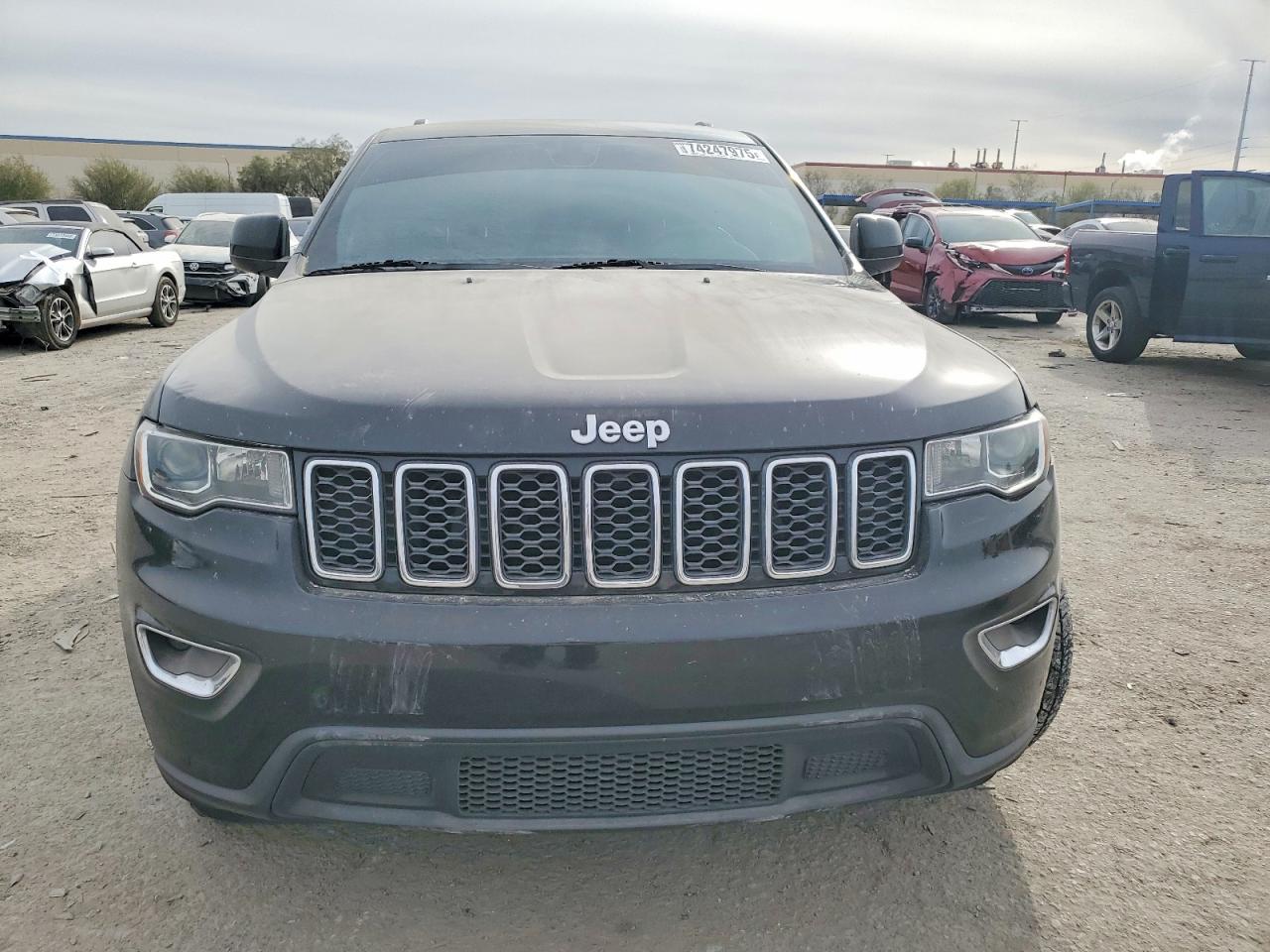 2021 JEEP GRAND CHEROKEE LAREDO 4X2
