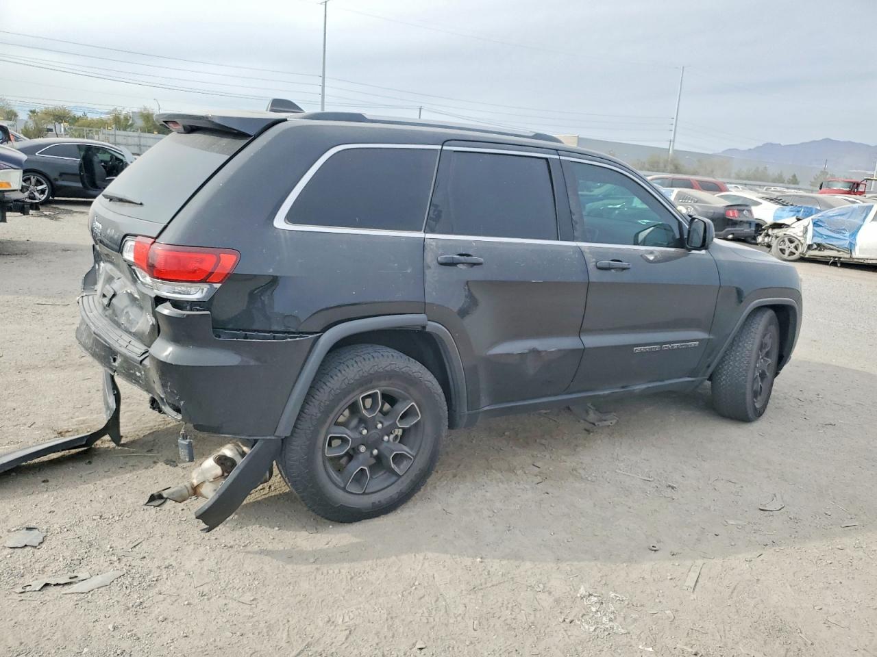 2021 JEEP GRAND CHEROKEE LAREDO 4X2