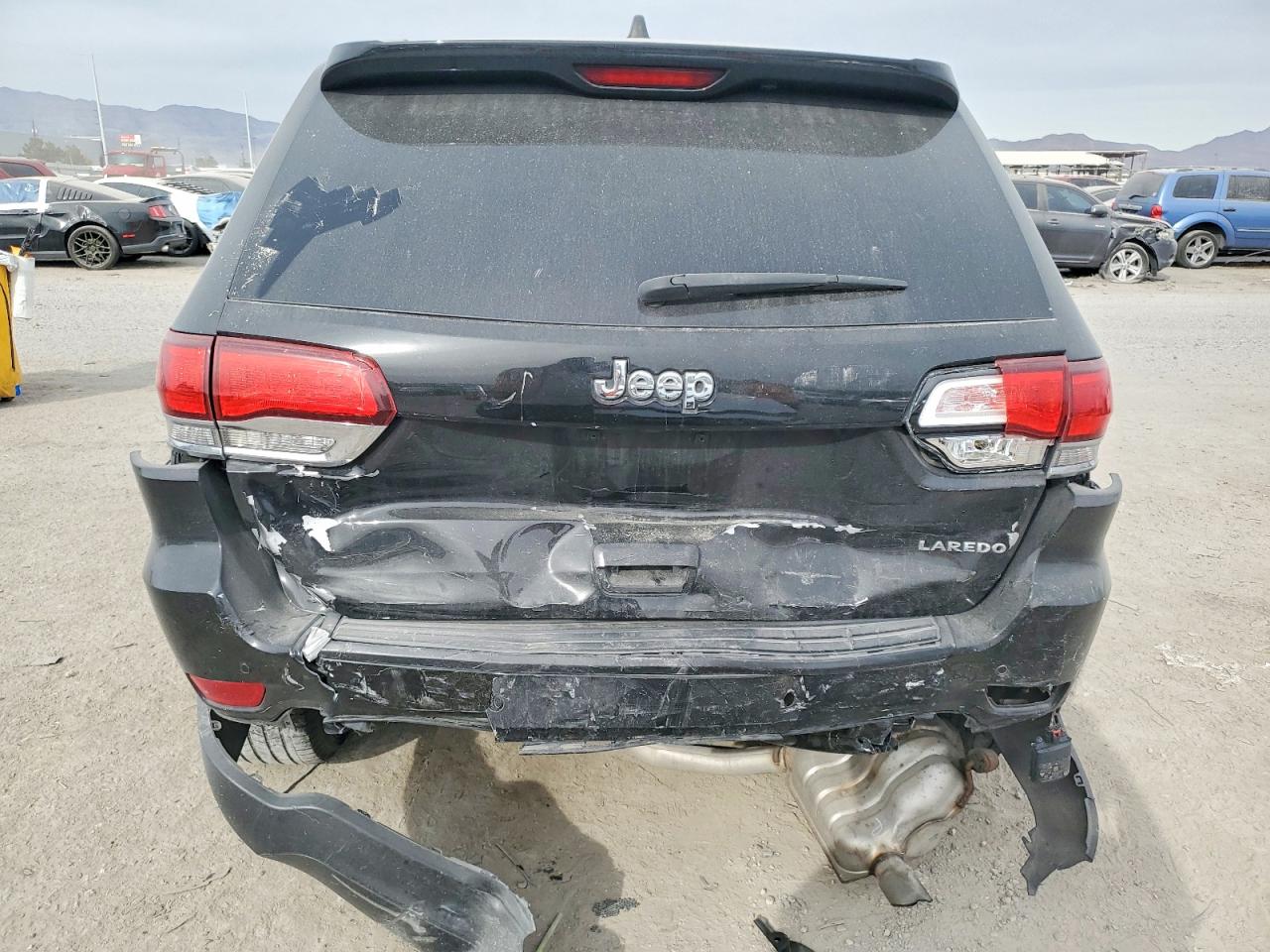 2021 JEEP GRAND CHEROKEE LAREDO 4X2