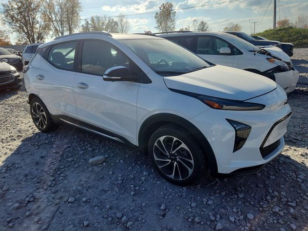 2023 CHEVROLET BOLT Premier — Passenger 3/4