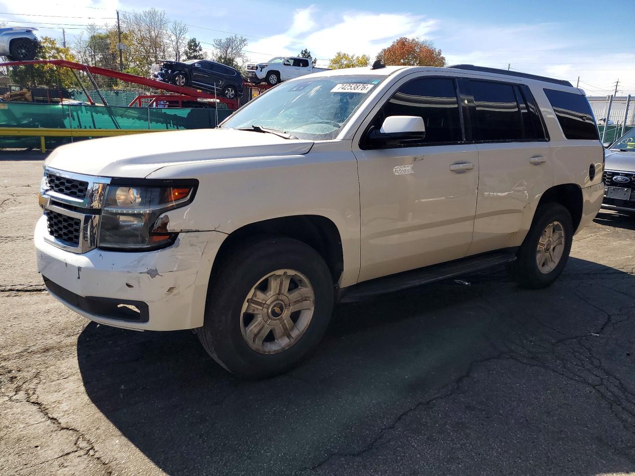 2015 CHEVROLET TAHOE LT — Front 3/4