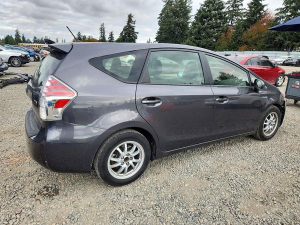 2017 TOYOTA PRIUS V TW — PSRA