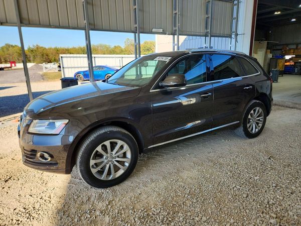 2015 AUDI Q5 E Premium Plus — Front 3/4