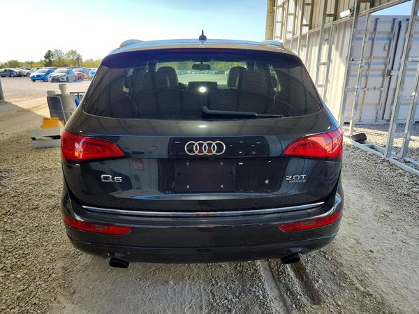 2015 AUDI Q5 E Premium Plus — DIRR