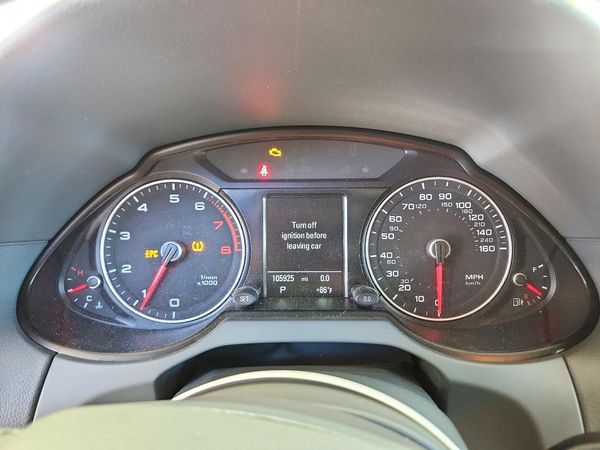 2015 AUDI Q5 E Premium Plus — ODOM