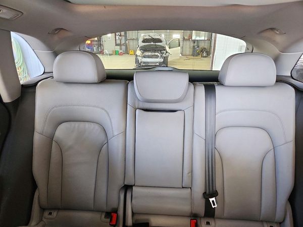 2015 AUDI Q5 E Premium Plus — SUVN