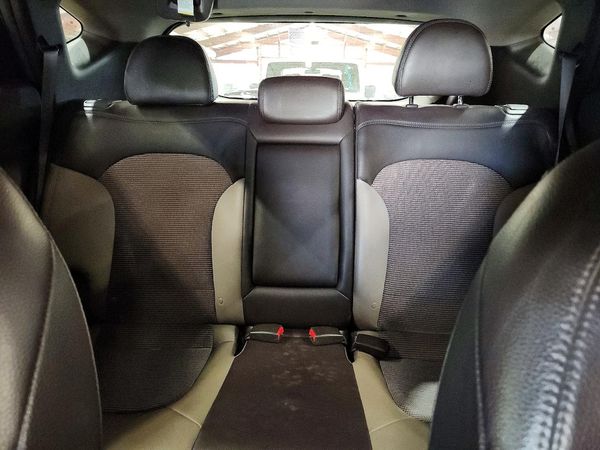 2012 HYUNDAI TUCSON GLS — SUVN