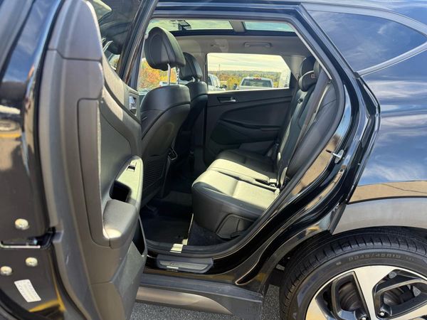 2016 HYUNDAI TUCSON