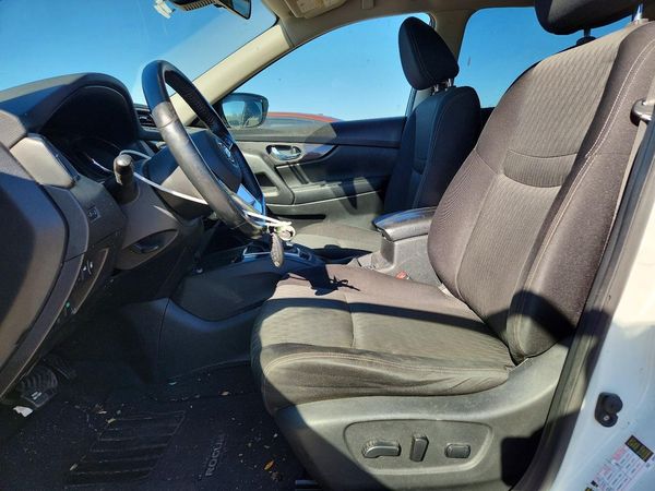 2019 NISSAN ROGUE — DENT