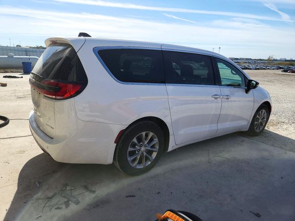 2026 CHRYSLER PACIFICA Limited — PSRA