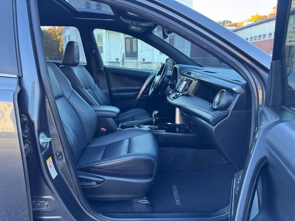 2016 TOYOTA RAV4 SE (S Grade)