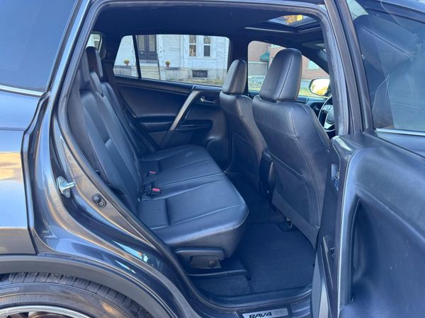 2016 TOYOTA RAV4 SE (S Grade)