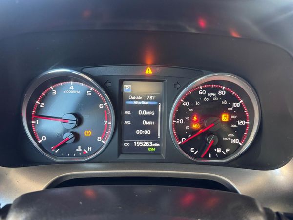 2016 TOYOTA RAV4 SE (S Grade)