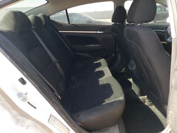2019 HYUNDAI ELANTRA