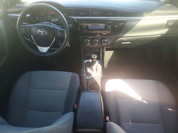 2014 TOYOTA COROLLA L/LE — CKPT