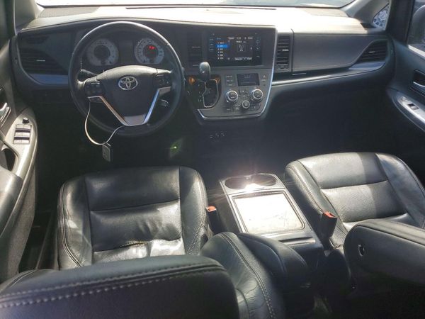 2015 TOYOTA SIENNA — CKPT