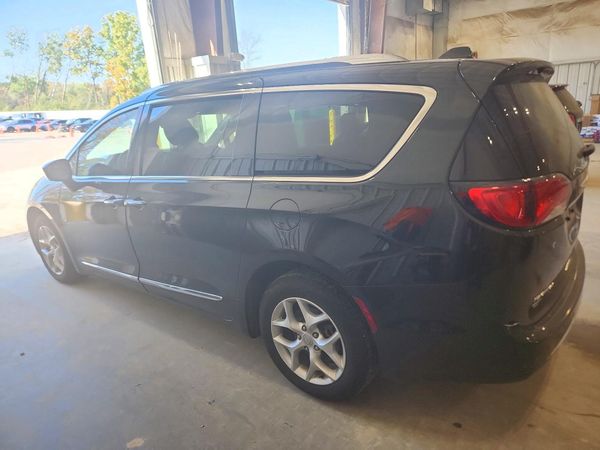 2017 CHRYSLER PACIFICA — DSRA