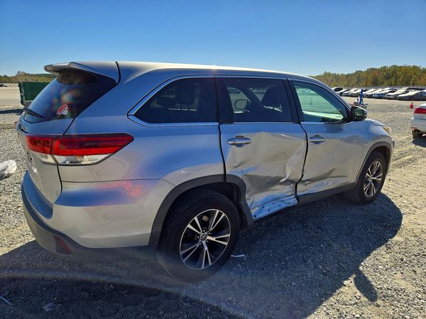 2019 TOYOTA HIGHLANDER LE — PSRA