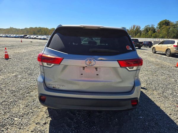 2019 TOYOTA HIGHLANDER LE — DIRR