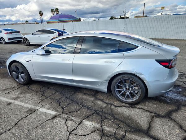 2018 TESLA MODEL 3 — DSRA
