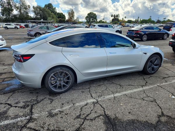 2018 TESLA MODEL 3 — PSRA