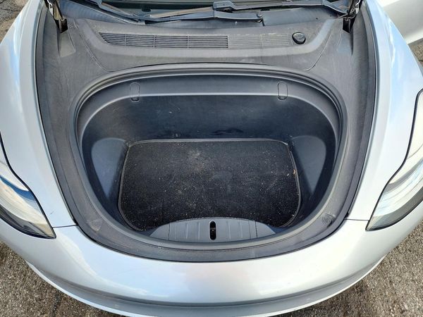 2018 TESLA MODEL 3 — Engine bay