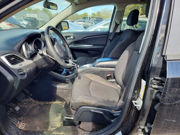 2017 DODGE JOURNEY SE (FWD)
