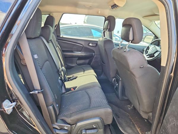 2017 DODGE JOURNEY SE (FWD)