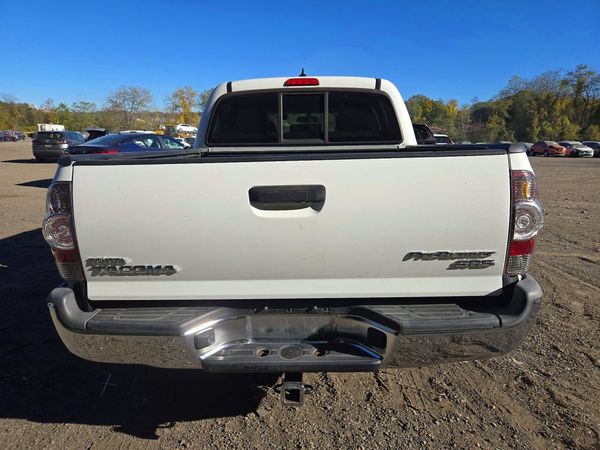 2014 TOYOTA TACOMA Delux Grade — DIRR