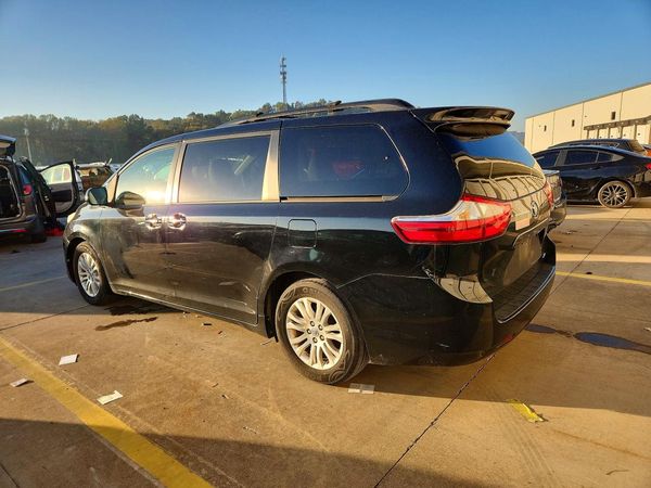 2015 TOYOTA SIENNA — DSRA