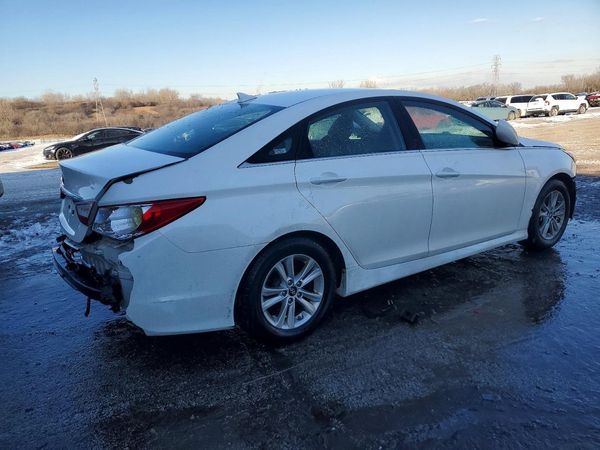 2014 HYUNDAI SONATA
