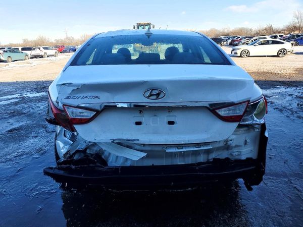 2014 HYUNDAI SONATA