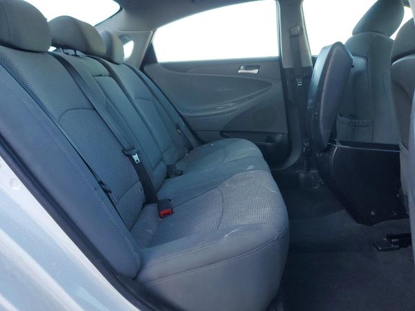 2014 HYUNDAI SONATA