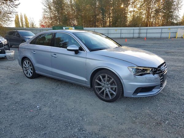 2015 AUDI A3 quattro Premium Plus — Passenger 3/4