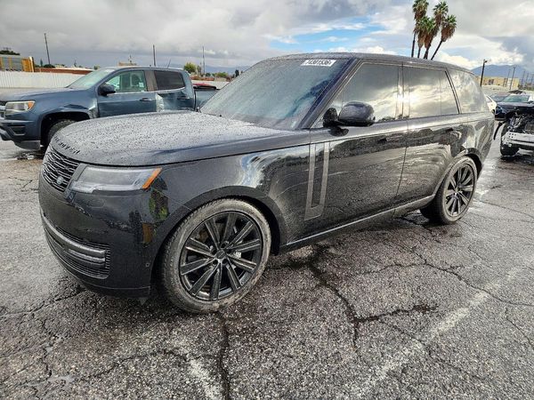 2026 LAND ROVER RANGE ROVER SE — Front 3/4