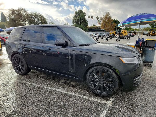 2026 LAND ROVER RANGE ROVER SE — Passenger 3/4