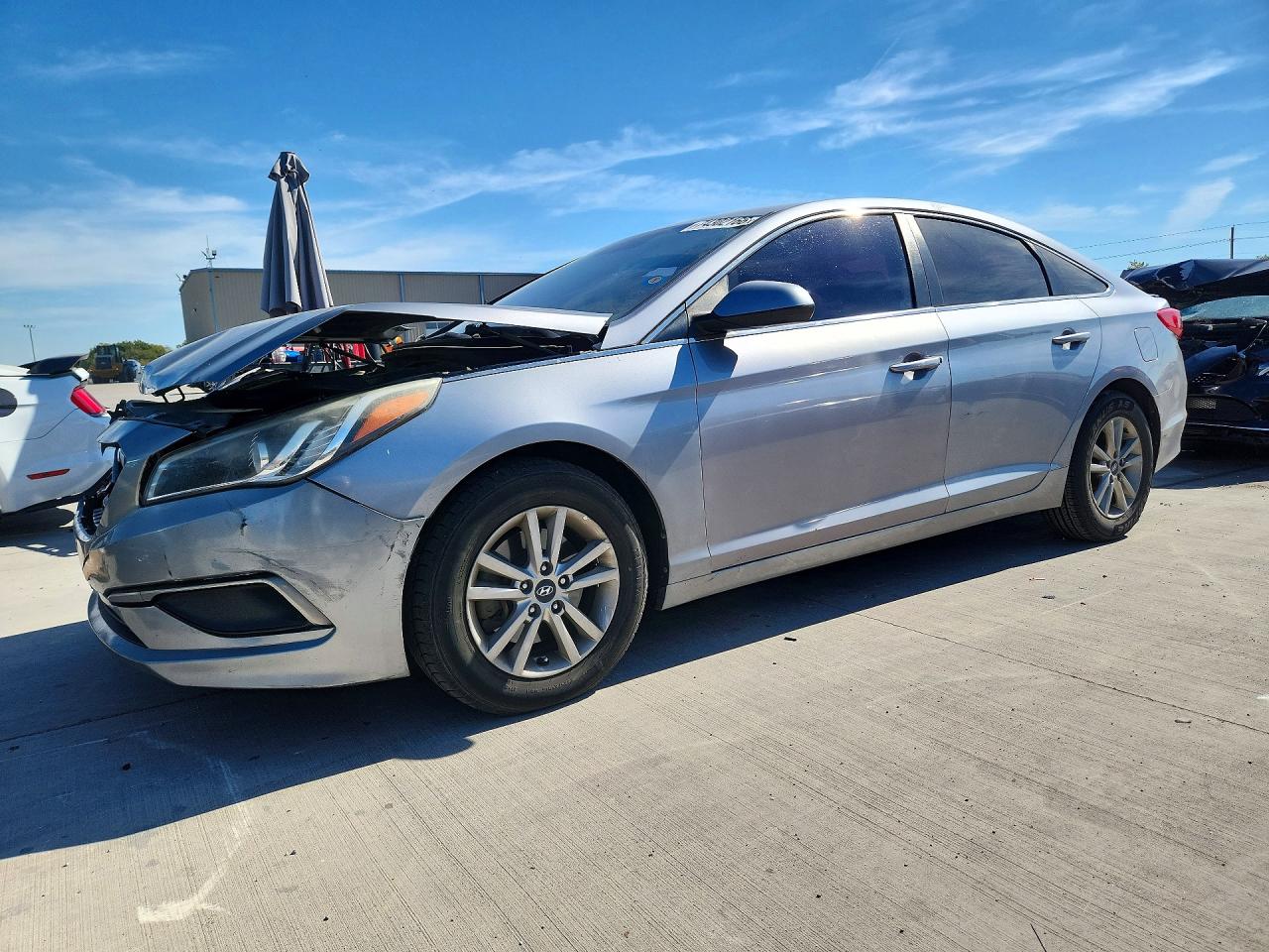 2016 HYUNDAI SONATA — Front 3/4