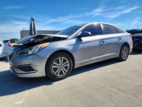 2016 HYUNDAI SONATA — Front 3/4