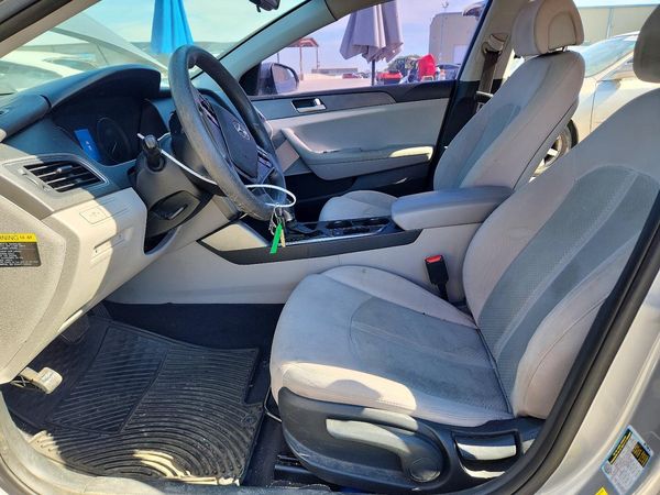 2016 HYUNDAI SONATA — DENT