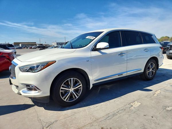 2017 INFINITI QX60 — Front 3/4
